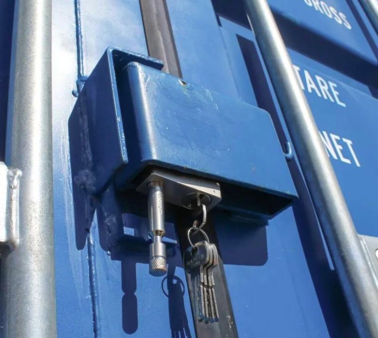 GIẢI PHÁP CHỐNG CẮT PHÁ Ổ KHÓA BẰNG THIẾT KẾ HỘP BẢO VỆ HEAVY-DUTY LOCK BOX TRÊN CỬA CONTAINER (TIẾP NỐI)