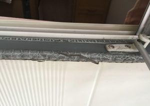 TÁC HÀI TÀI CHÍNH ÂM THẦM TỪ HIỆN TƯỢNG LÃO HÓA RÁCH NẺ HỆ GIOĂNG CỬA CONTAINER LẠNH CAO SU RẺ