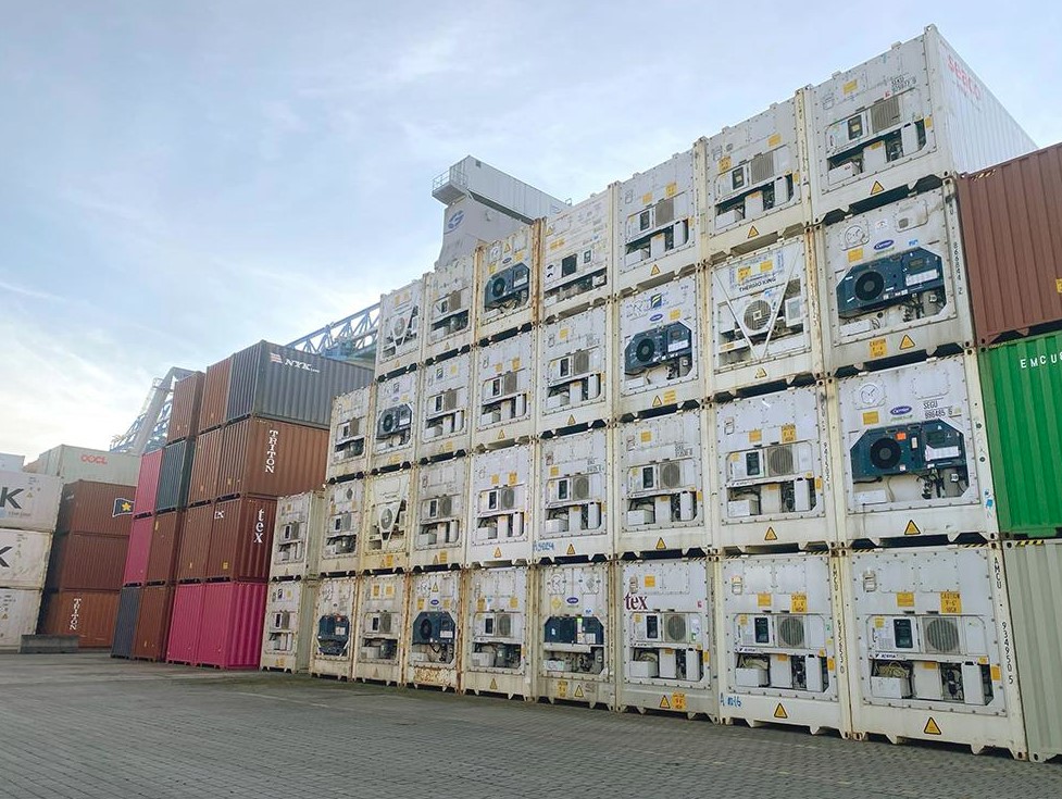 CONTAINER BÃI CẢNG: ƯU THẾ CHỊU RUNG LẮC NHIỆT ÂM CỦA CÔNG NGHỆ BULÔNG INOX KHÔNG RỈ TREO CỤM DÀN LẠNH CONTAINER