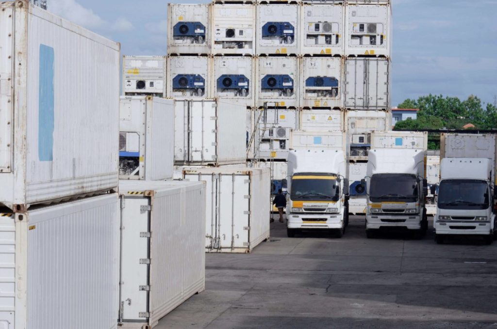 CƠ CHẾ CHỐNG PHỒNG MÓP VÁCH THÙNG LẠNH BẰNG VAN CÂN BẰNG ÁP SUẤT CONTAINER TỰ ĐỘNG