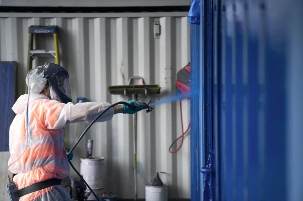 Sơn hoàn thiện container cắt ngắn